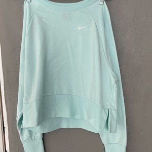 Cropped Nike Dri-Fit Fleece